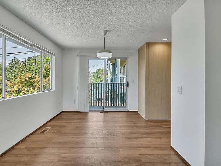 8832 20th Ave SW — Photo 9