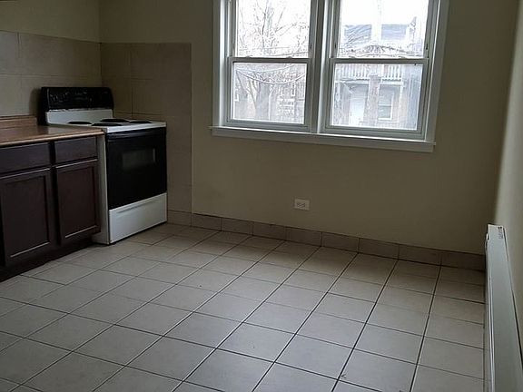 2nd image of 6449 S Langley Ave APT 302
