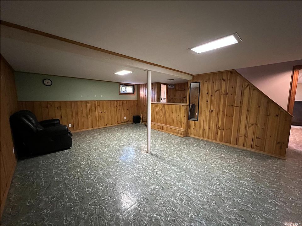 1st image of 36 Cedar St
