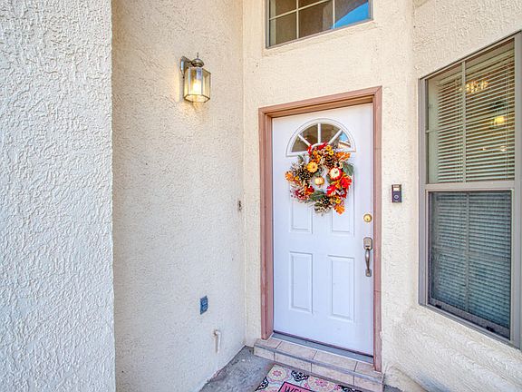 2nd image of 1521 Luz De Sol Dr
