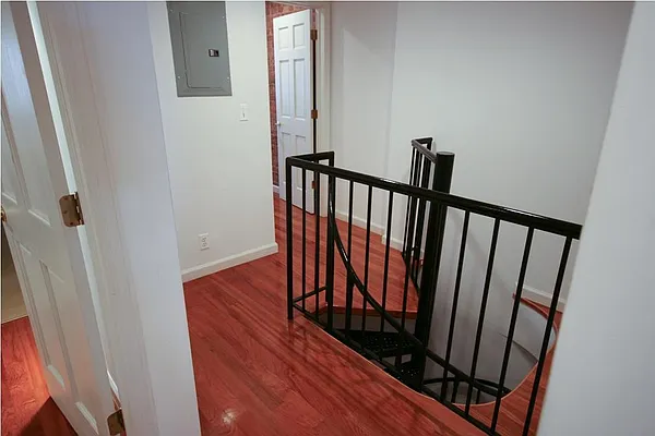 Sold by Corcoran | media 23