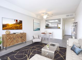 Kingsley Drive, Los Angeles, CA 90005