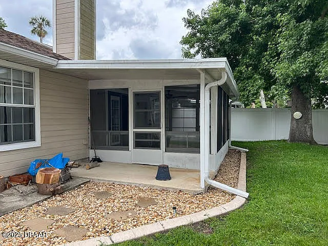 1111 Squirrel Nest Ln — Photo 14
