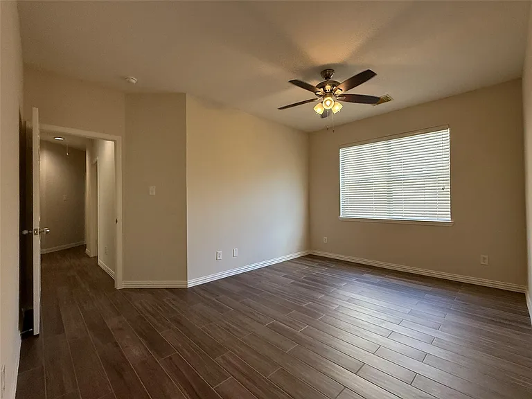 5222 Hanneck Valley Ln — Photo 27