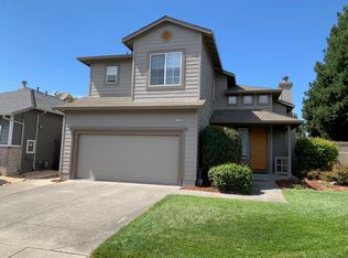 1202 Mateo Dr, Rohnert Park, CA 94928