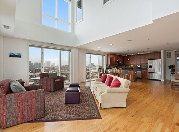 5th image of 1444 N Orleans St Ph K