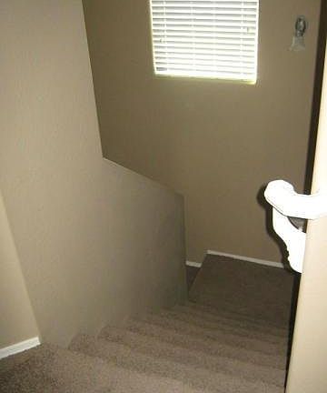 5th image of 4148 E Fairbanks St