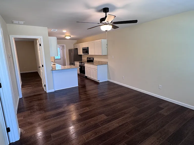 111 Nolan Dr #8 — Photo 1