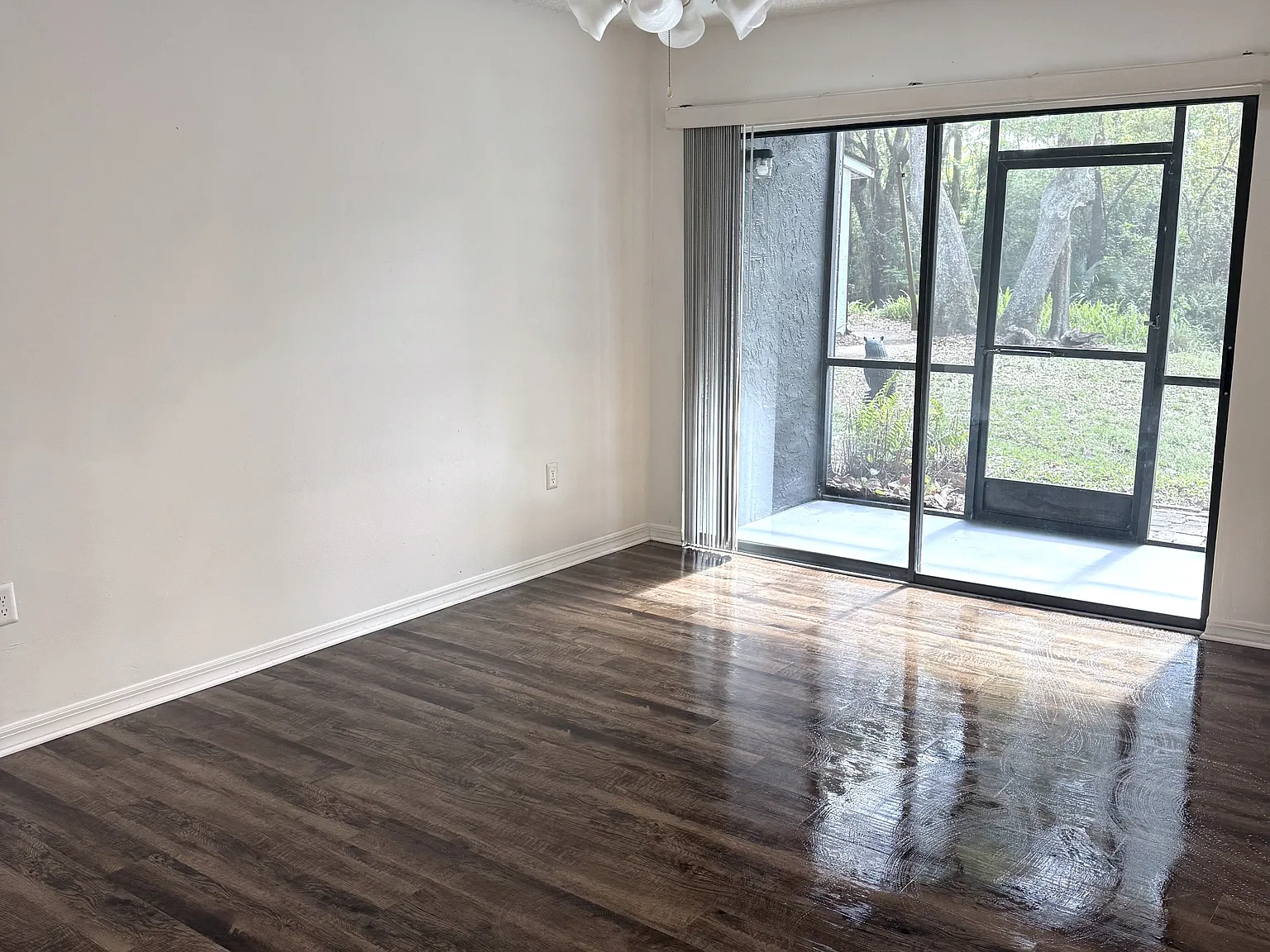 180 Waterfall Way #101 - 1 — Photo 2