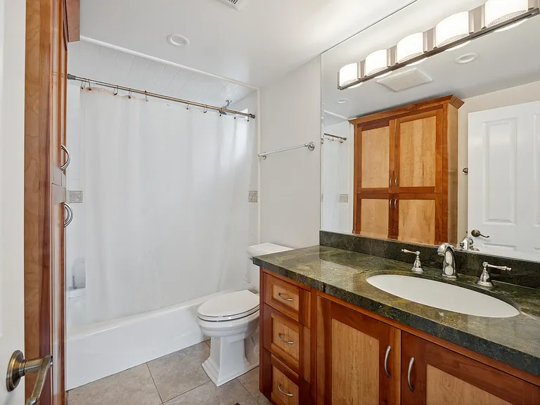 214 Walnut St — Photo 8
