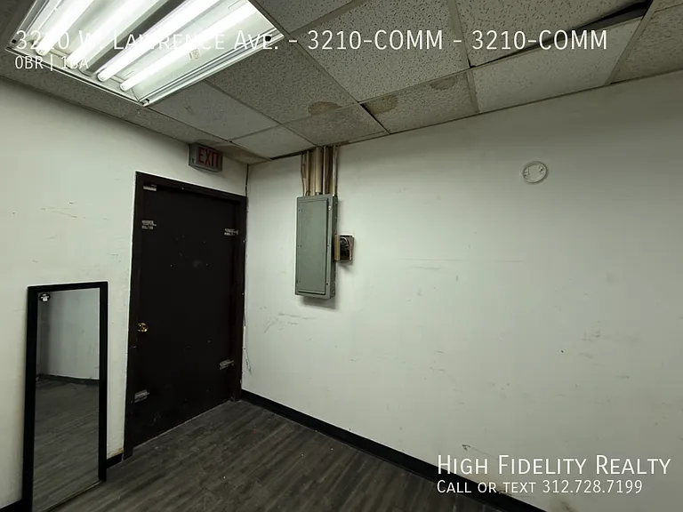 3210 W Lawrence Ave #3210-COMM — Photo 4