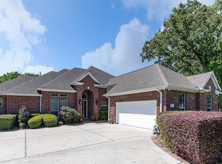 33 Newberry Ct, Montgomery, TX 77356