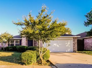 706 Langford Dr, Arlington, TX 76018