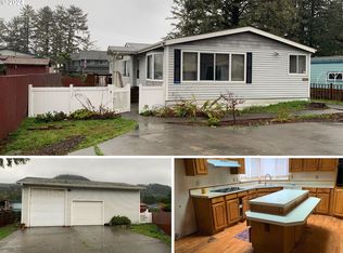 14740 Sandpiper Pl, Brookings, OR 97415
