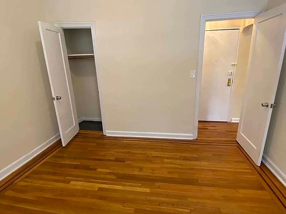 2nd image of 1411 2nd Ave APT 1A
