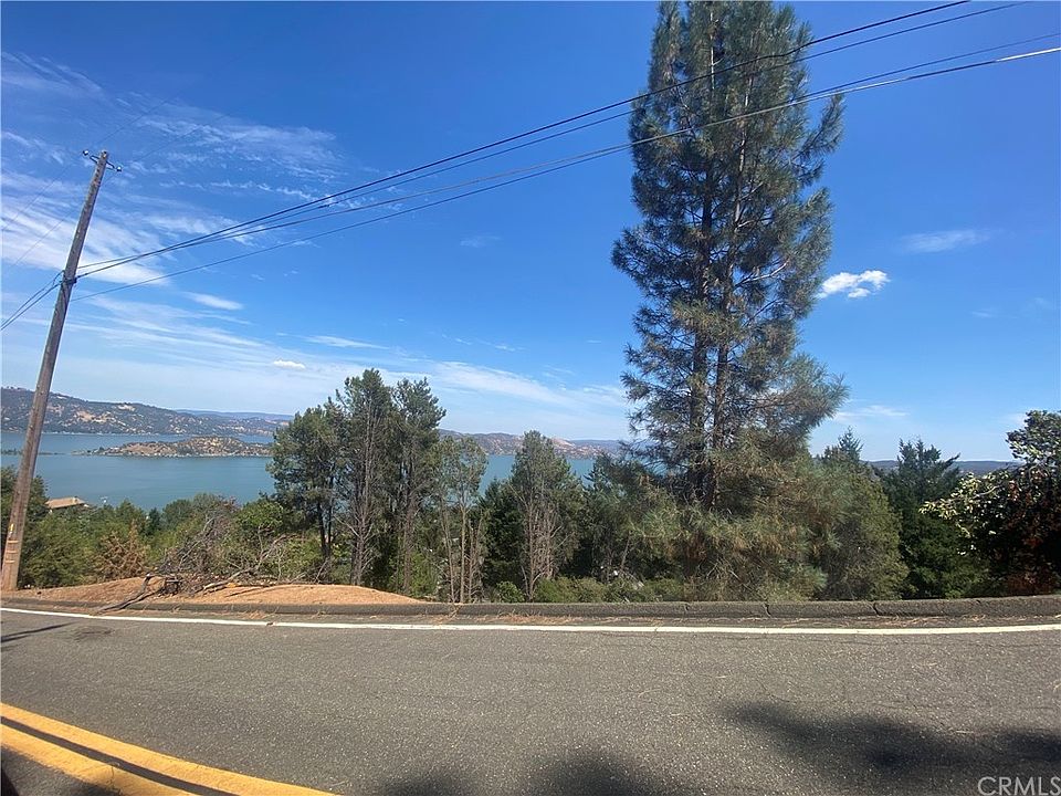 1st image of 3283 Pine Terrace Dr