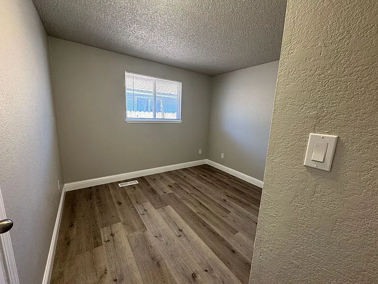 5224 Echo Ave — Photo 13