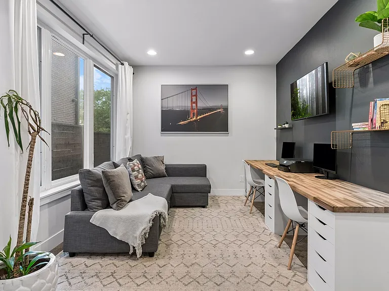 3507 Tejon St — Photo 2