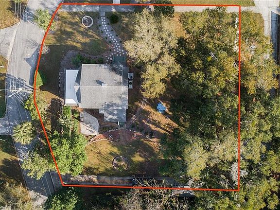 5th image of 1006 Washington Ave
