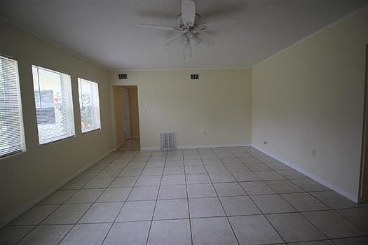 2nd image of 1418 Palmetto St