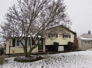 13860 Dalebrook Ave, Brookpark, OH