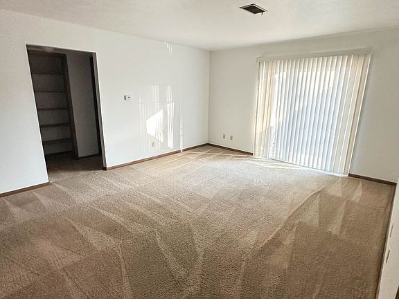 2nd image of 714 Humboldt St APT 5