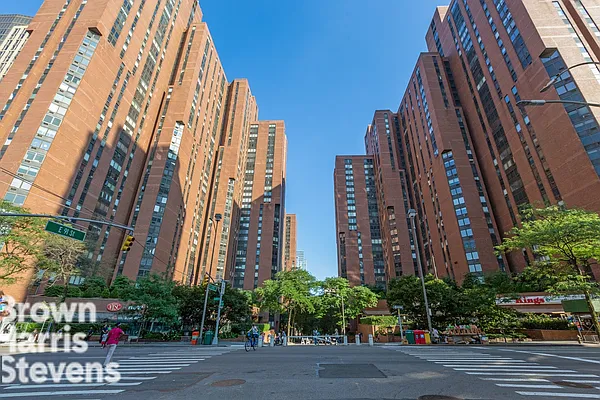 Sold by Brown Harris Stevens | media 9