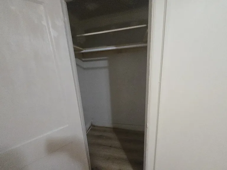 446 Quincy Ave #4 — Photo 9
