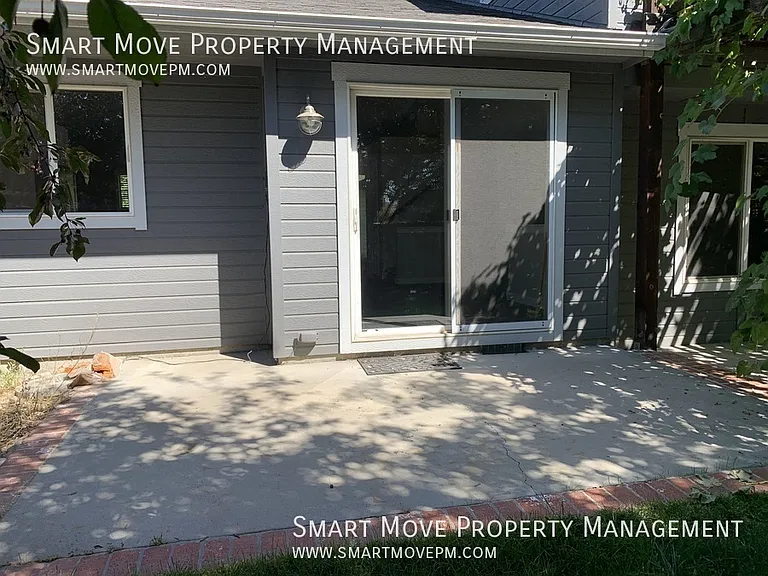 2321 E Mugo St — Photo 29