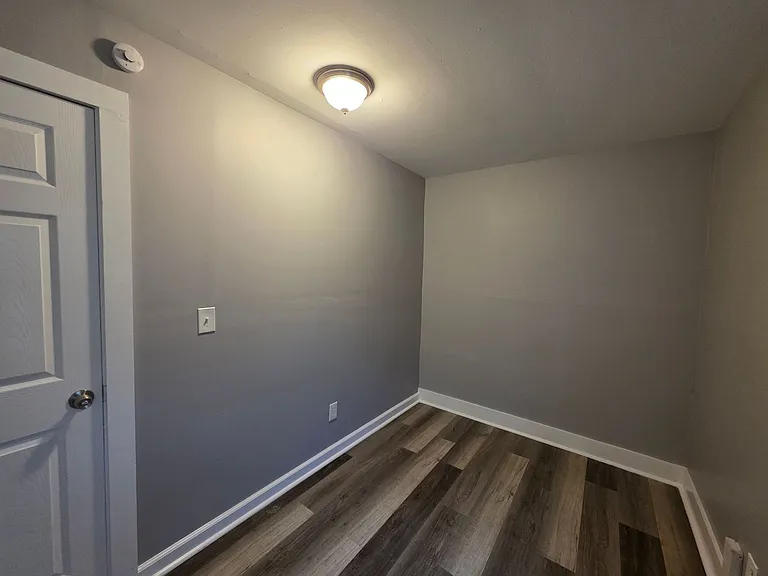 5429 College Ave — Photo 11