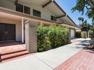 8809 Ruffner Ave, North Hills, CA 91343