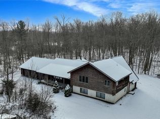 3870 Sleepy Hollow Rd, Brunswick, OH 44212
