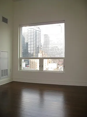 Rented by RELO REDAC INC. | media 15