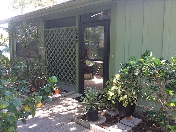 3rd image of 5088 Barrington Cir