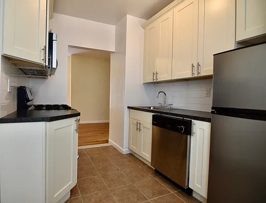 Rented by Bohemia Realty Group | media 5