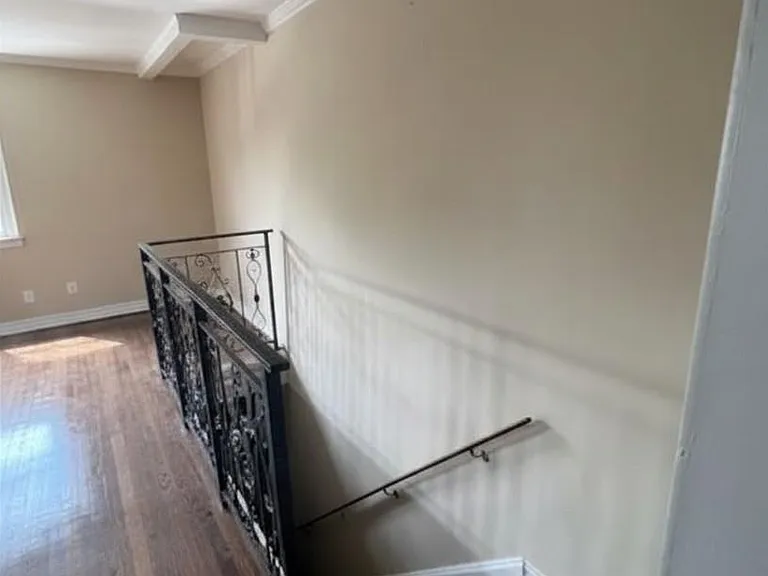 196-23 Dunton Ave #2B — Photo 3