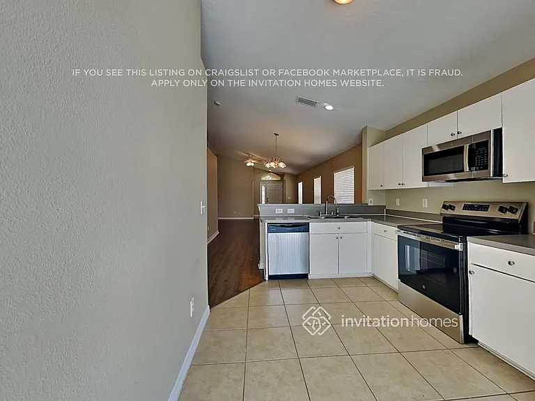 10618 Lakeside Vista Dr — Photo 8