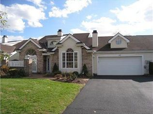 318 E Georgetown Dr, Murrysville, PA 15632
