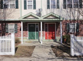 19 Stillwater Ave APT D, Stamford, CT 06902
