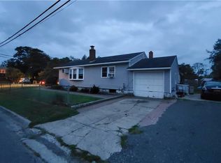 182 Rider Ave, Patchogue, NY 11772