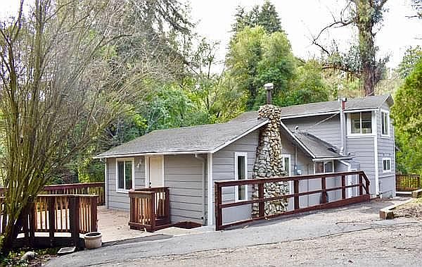 2nd image of 15790 Highway 9