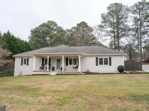 3689 N Sharon Church Rd, Loganville, GA 30052