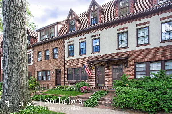 Rented by Terrace Sotheby's International Realty | media 10