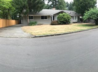 12020 NE 62nd St, Kirkland, WA 98033
