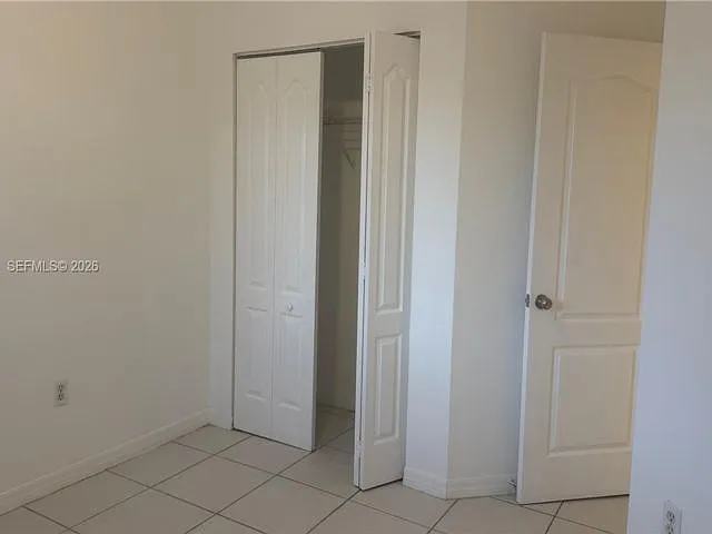 8340 NW 10th St — Photo 3