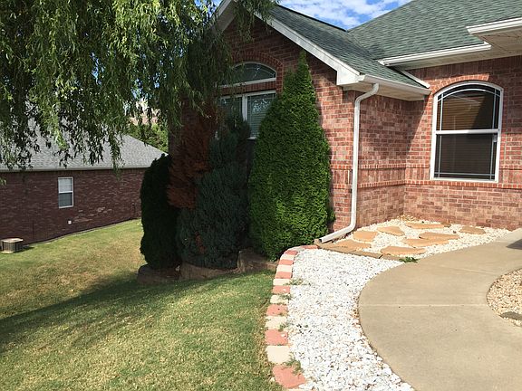 3rd image of 6205 W Southgate Ct