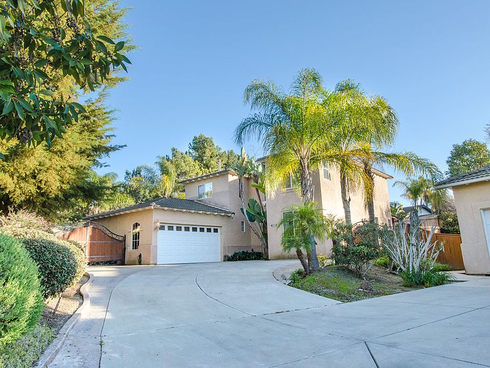 2nd image of 1353 W 35th St