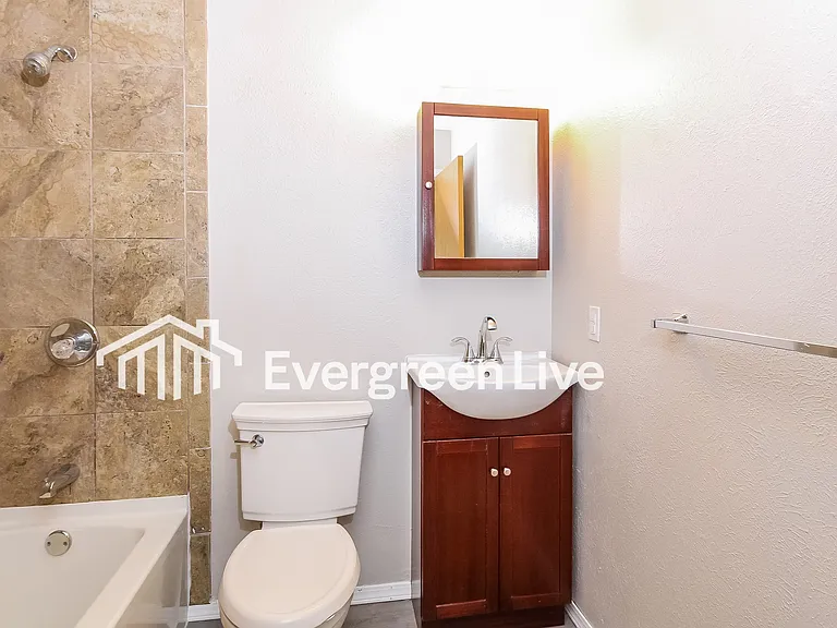 2047 Keen Ave — Photo 11