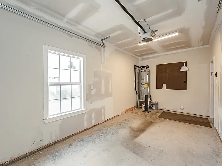 7380 Pebble Lake Dr — Photo 42