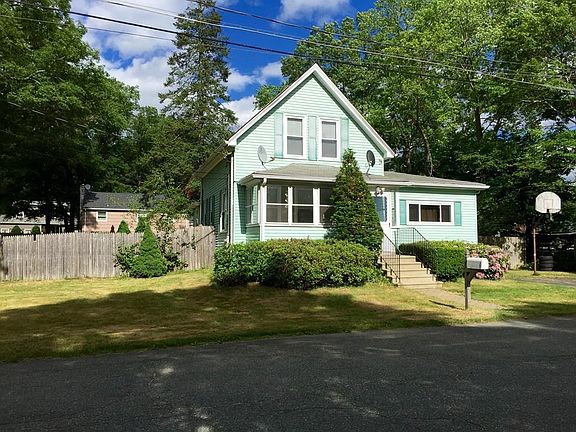 2nd image of 17 Lombard Ave